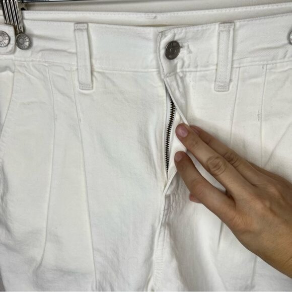 Madewell White Denim Harlow Shorts size 24, NEW - Picture 3 of 7